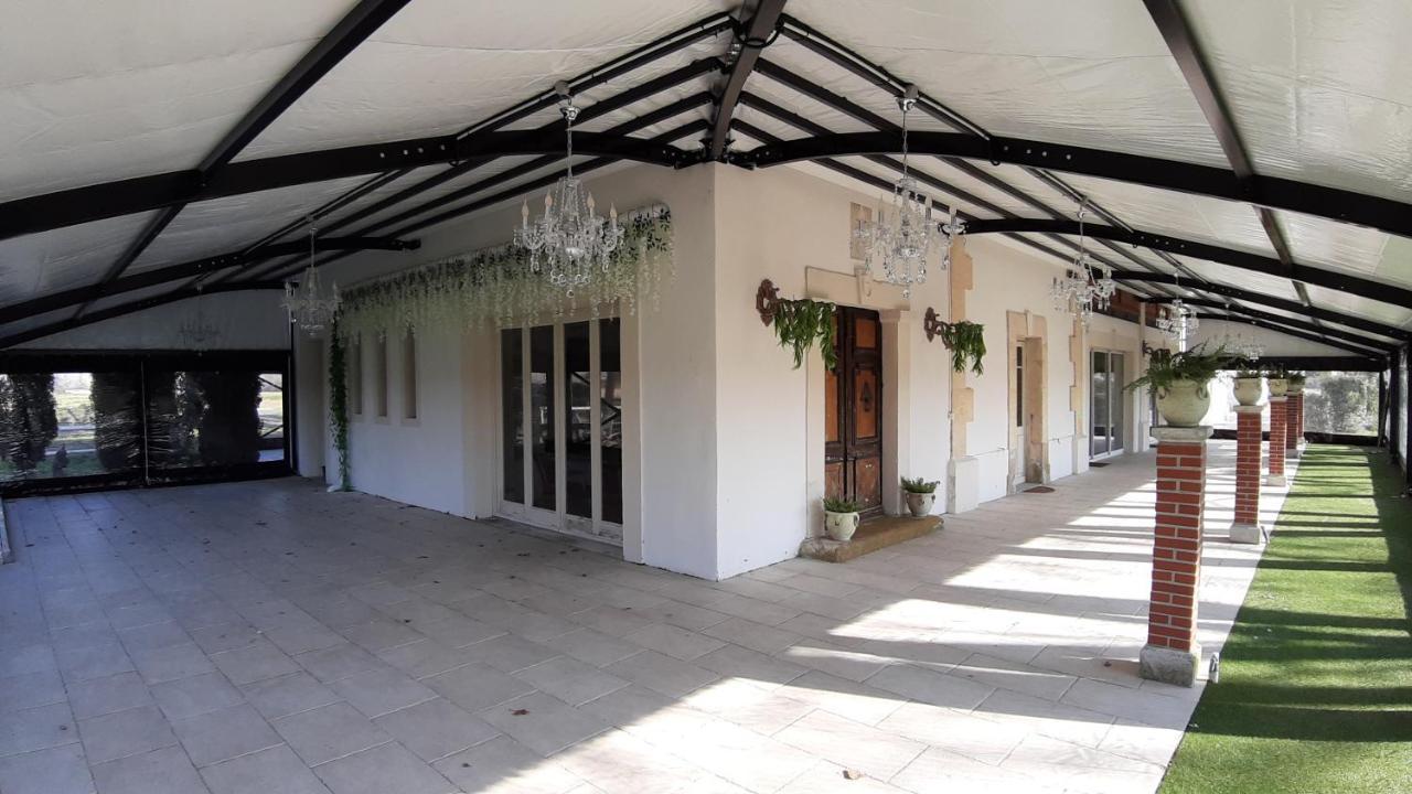 Mas Du Versadou, Dans Un Espace Naturel Protege, Piscine Couverte Chauffee Toute L'Annee, Spa Et Salle De Jeux Saint-Gilles  Ngoại thất bức ảnh